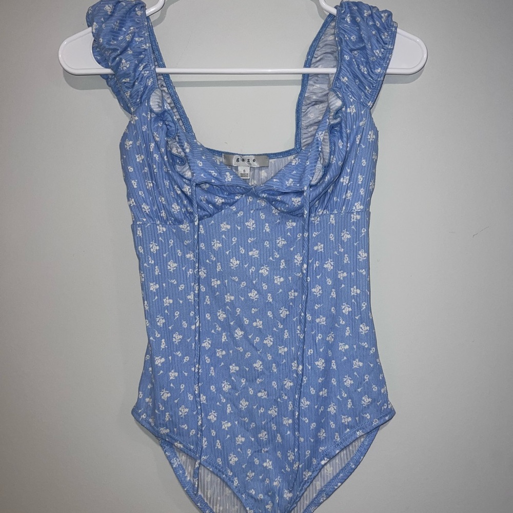 Gaze Blue Floral Bodysuit